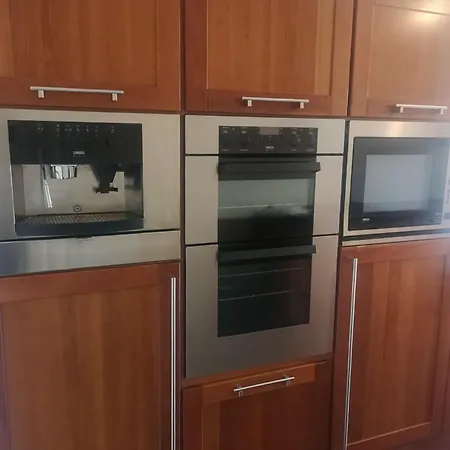 Holiday home 3 Bed House With 2 Living Areas And 2 Bathrooms Athy